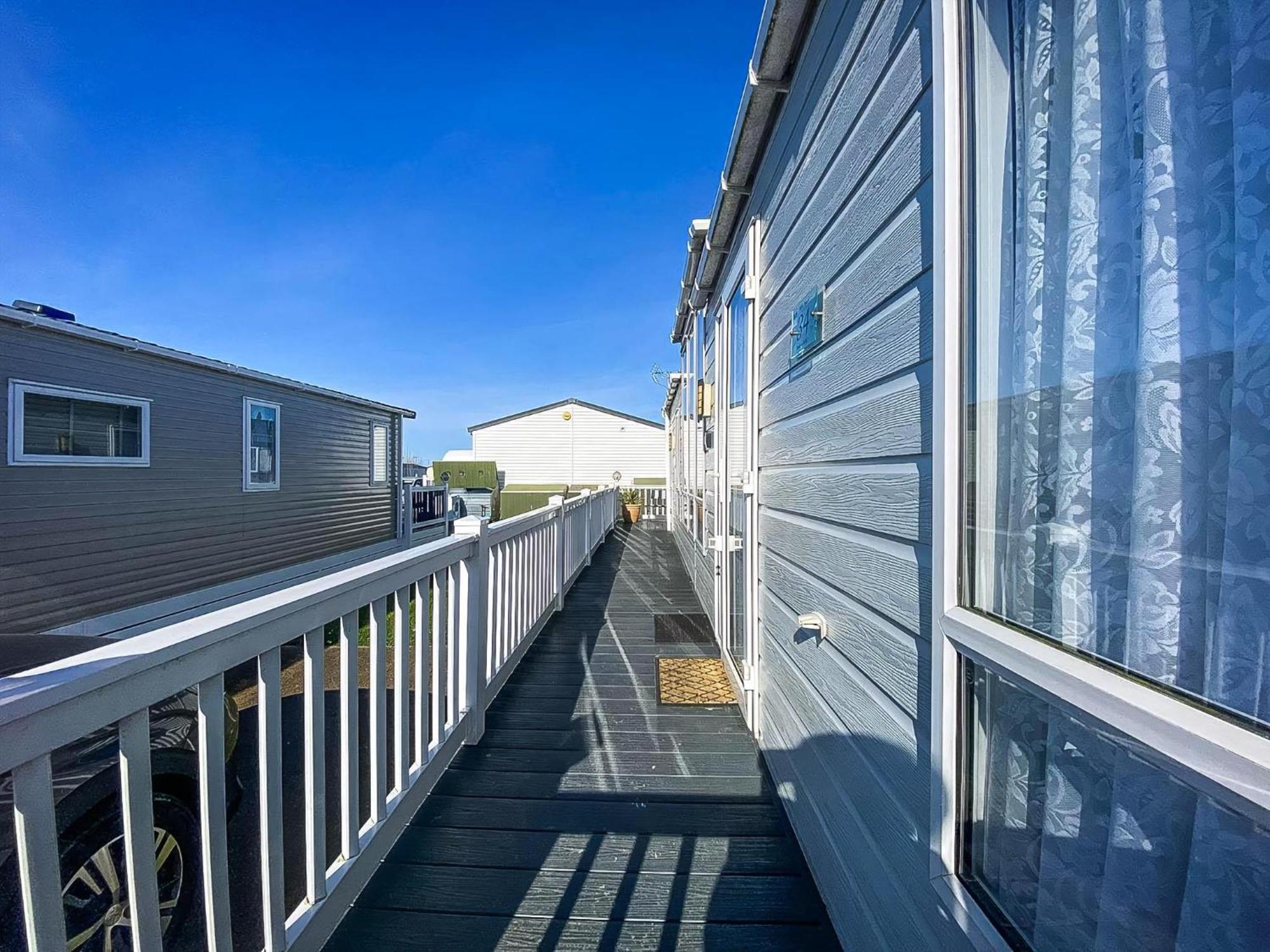 Luxury Caravan At Seaview Holiday Park In Kent Ref 47034Pb 위트스터블 외부 사진