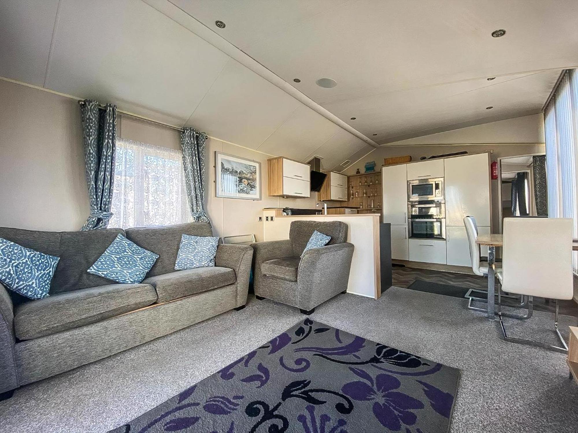 Luxury Caravan At Seaview Holiday Park In Kent Ref 47034Pb 위트스터블 외부 사진